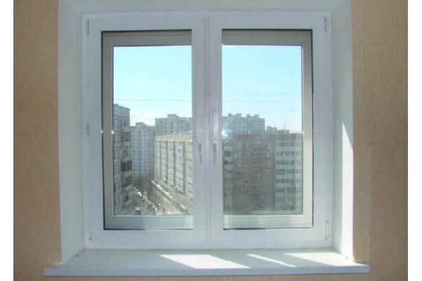 Окно окрашенное KBE 2-створчатое 1300*1400 мм