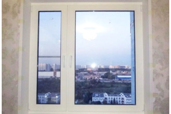 2-створчатое ПВХ окно Rehau Intelio 86 1000*1000 мм