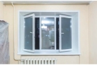 Пластиковое  3-створчатое окно Rehau Blitz 60 2000*1400 мм