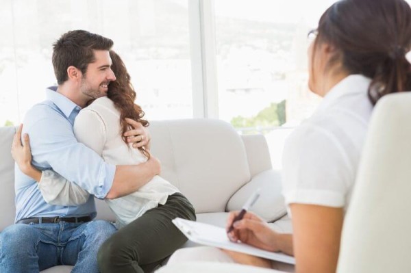 Kонфликты в семейных отношениях - когда пора обращаться к семейному психологу?